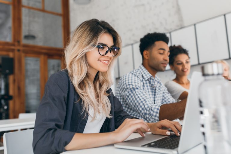 ¿Carrera universitaria o formación profesional?